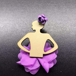 Ahşap Kız Figürlü Magnet