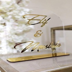 Şeffaf Masa Süsü 1 (İsimlik)